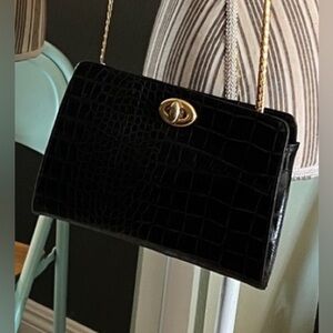 🛑 1 hour sale. Antonio Scebi Genuine Leather Black Crocodile Embossed Bag